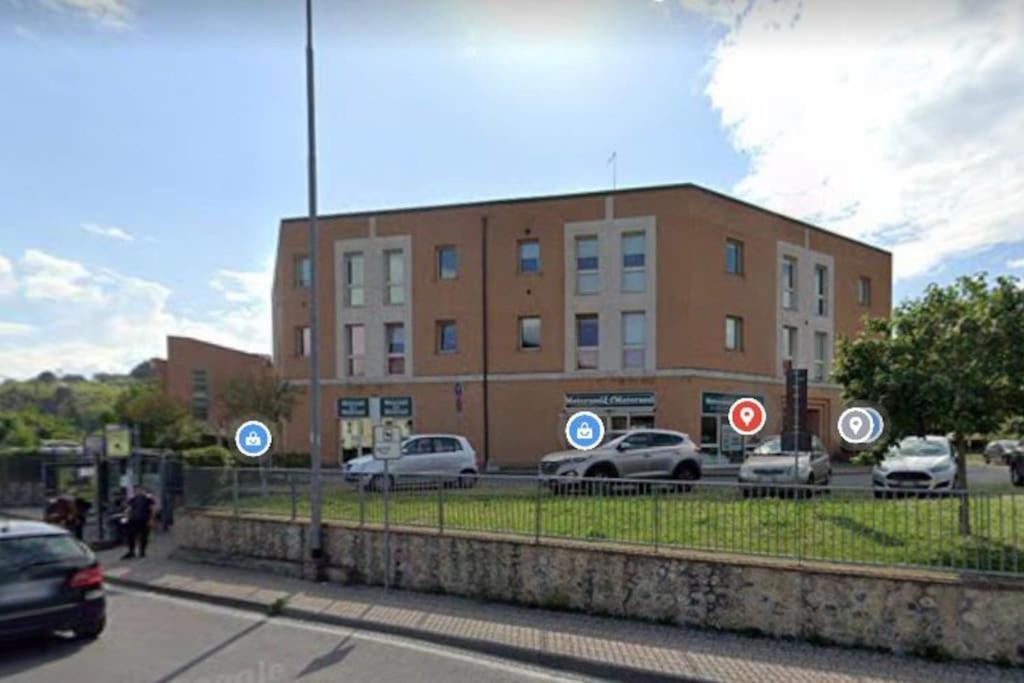 Apartment In Siena With Private Parking מראה חיצוני תמונה